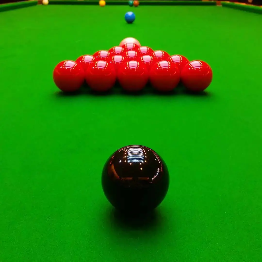 巅峰对决！2023斯诺克国际锦标赛：庞俊旭 VS 范争一，谁能问鼎冠军？